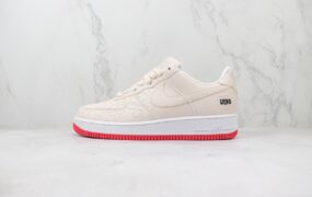 Nike Air Force 1 Low Ueno Sakura 空军一号低帮运动休闲板鞋 空军 樱花粉印花 颜色：未提及 货号：309360-001