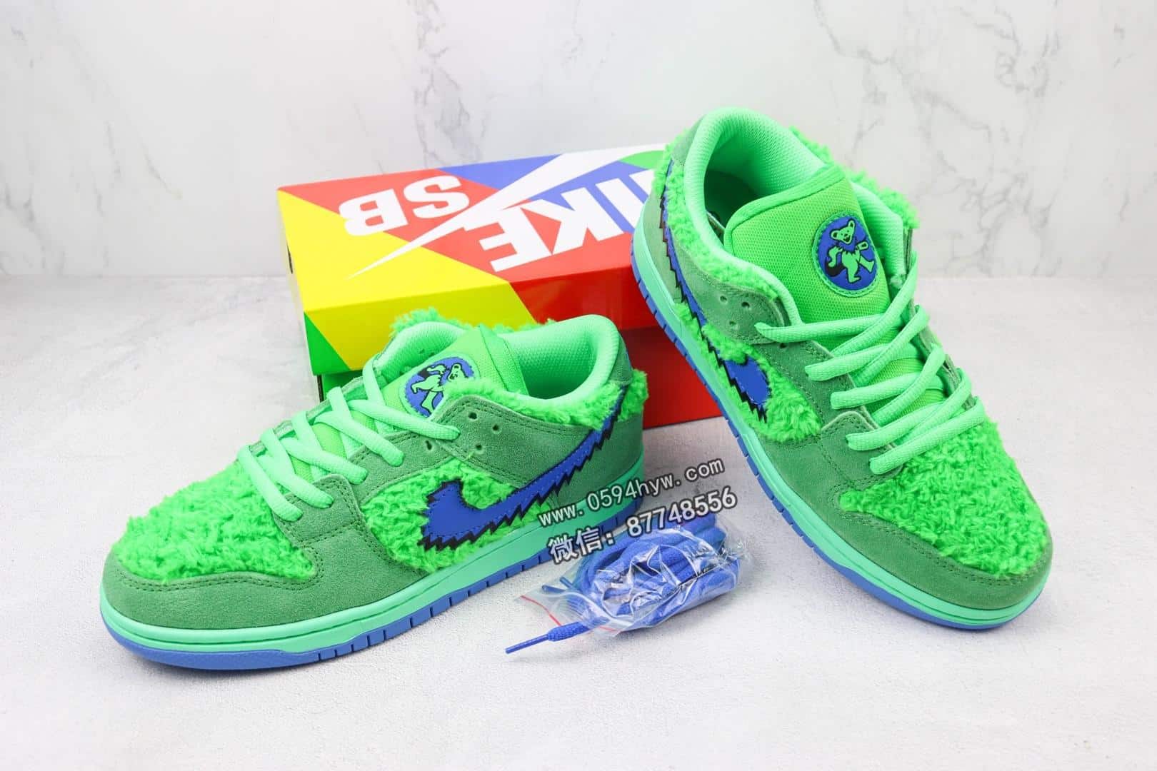 运动鞋, SB Dunk Low, Nike SB Dunk, Nike SB, NIKE, Dunk, Adidas - Adidas x Nike SB DuNike Low 跳舞小熊 毛绒 CJ5378 300 绿色小熊