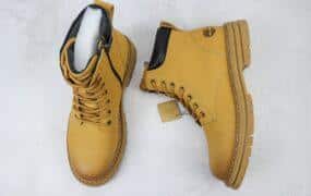 Timberland 添柏岚/天伯伦 户外高帮 休闲大黄靴系列 马丁靴品牌: Timberland
系列: 添柏岚/天伯伦
鞋子类型: 户外高帮 休闲大黄靴 马丁靴
颜色: 无
货号: 无