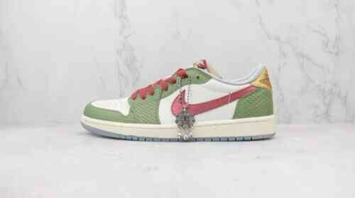 Air Jordan AJ1 Retro Low OG CNY “Year of the Dragon”
品牌：Air Jordan
系列：AJ1 Retro Low OG CNY “Year of the Dragon”
鞋子类型：低帮篮球鞋
颜色：白绿
货号：FN3727