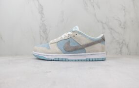 NIKE SB Dunk Low 麂皮灰蓝 DD9963-100