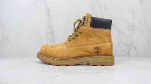 Timberland添柏岚 大黄靴 高帮靴 马丁靴  黄色 货号：TB 010361 713
