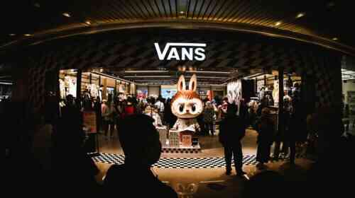 Vans进军华北市场，太古里三里屯成首家高端支线店开设地点！
