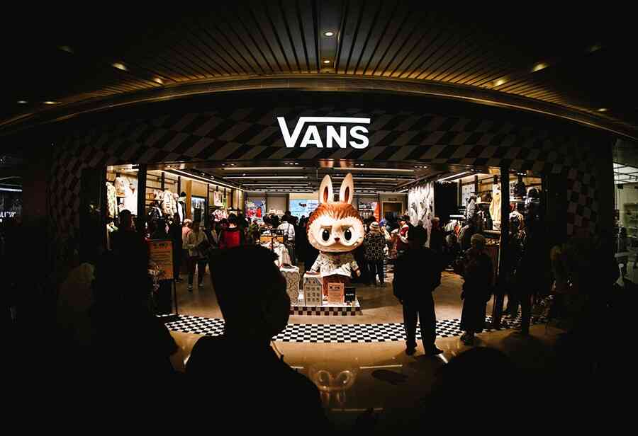 Vans进军华北市场，太古里三里屯成首家高端支线店开设地点！