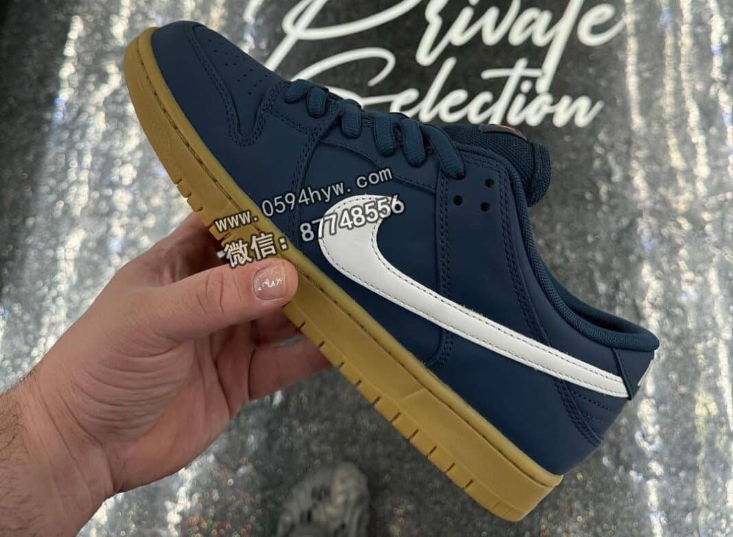 耐克 SB Dunk Low「深蓝口香糖」将于2024年春季发布