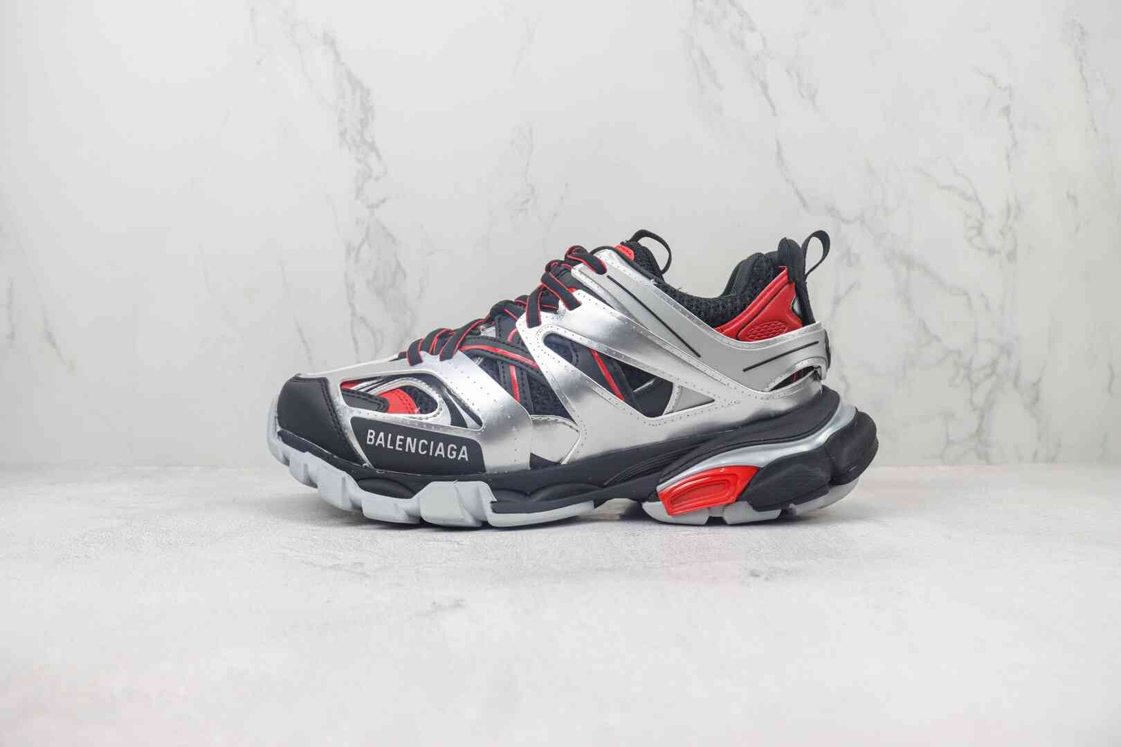 VG Balenciaga 巴黎世家 Track1.0 3代3.0 低帮老爹鞋 颜色：未提及 货号：BYI1C