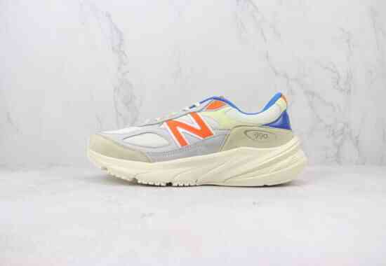 WTAPS 联名 x New Balance NB 990 V6 运动鞋 黑色 货号：U990KN6