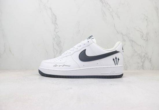 Air Force 1 Low BY YOU 空军 低帮 颜色：无 货号：CW2288-111
