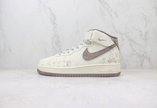 Air Force 1 Mid LV联名 空军中帮 靴子 绿色 货号：DV9988-300