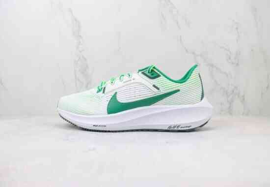 Air Zoom Pegasus 40 代 飞马40 休闲运动鞋 白色 FJ0329 100