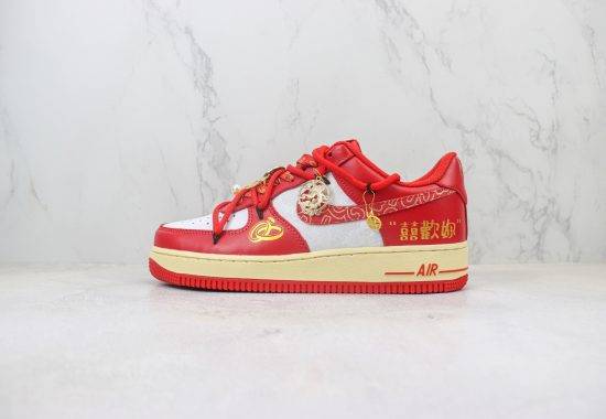 Nike Air Force 1 Low 07 如图所示 空军 绑带解构礼盒 喜庆 定制婚鞋 主题鞋带配件 喜欢你 火爆热销款 FN7439-133 颜色：白色