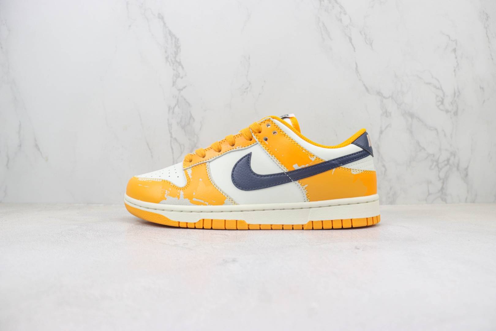 Nike Dunk Low Wear and Tear 刷漆 做旧 复古 白橙 深蓝勾 FN3418-100