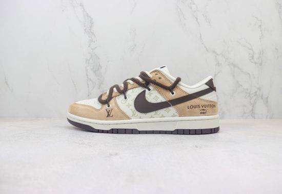 Nike SB Dunk Low 绑带解构 鞋子 【 DIY LV联名】纯原 极力推荐 FC1688-167 品牌系列鞋子类型颜色货号 Nike SB Dunk Low 绑带解构【 DIY LV联名】FC1688-167