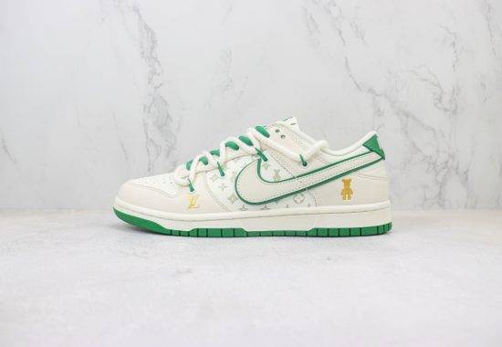 Nike SB Dunk Low 绑带解构 LV DIY熊印花 白绿 FC1688-170