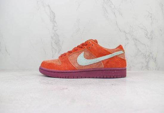 Nike SB Dunk Low Mystic Red and Rosewood 翻毛皮鞋 砖红 橙红 货号：DV5429-601