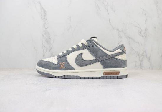 Nike SB Dunk Low x LV 白灰色 货号：FC1688-150