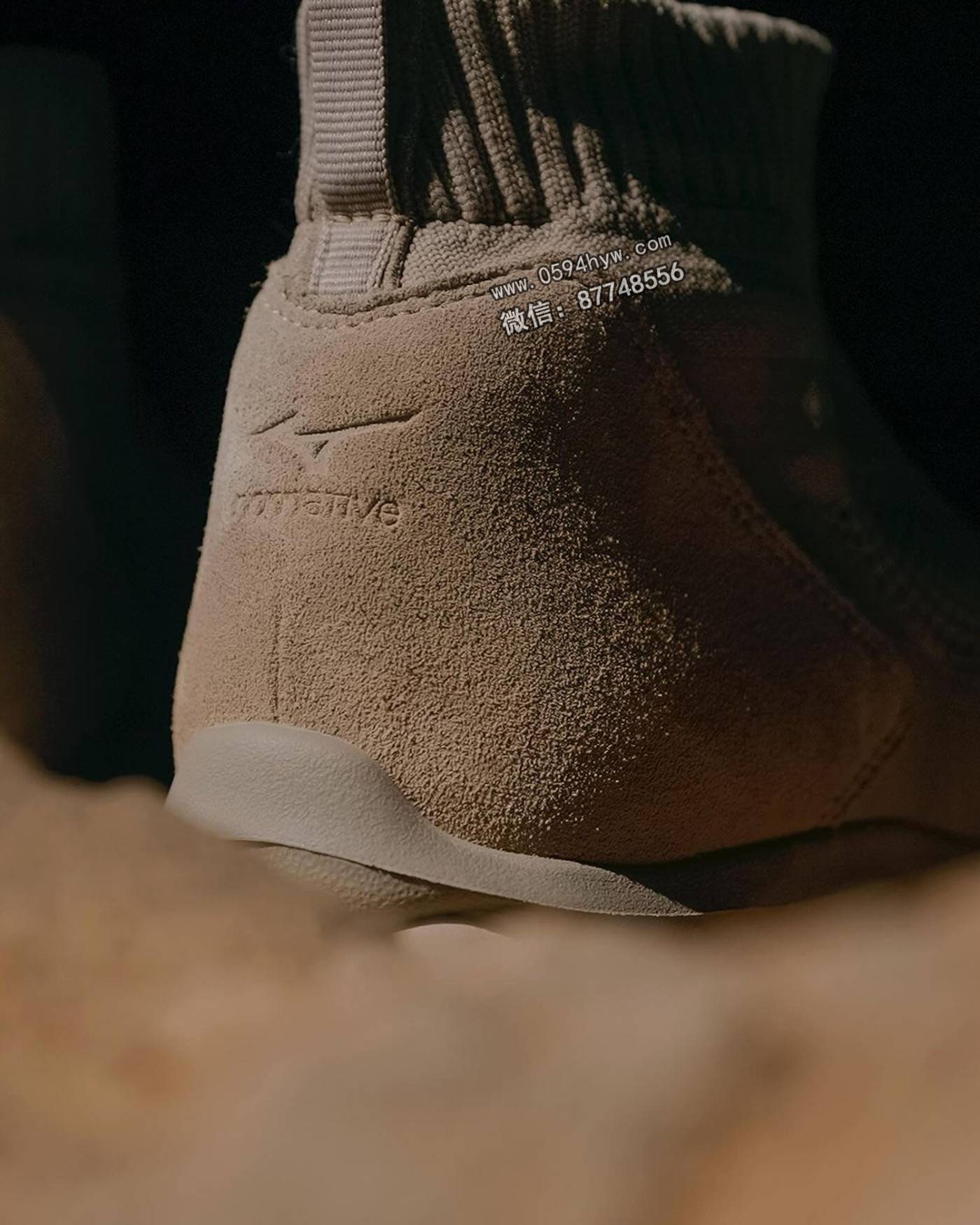 美津浓最新合作款式鞋即将在月底震撼上市，为户外风穿搭提供全新选择！