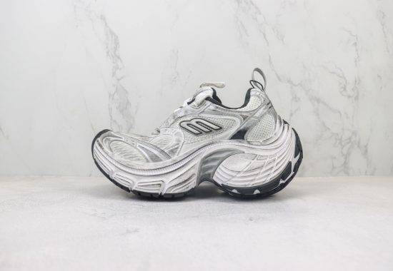 BALENCIAGA 10XL Sneakers 做旧 网布系带低帮老爹鞋 银灰 货号：BYI1C