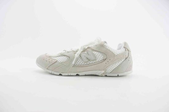 MiuMiu x New Balance 530系列 缪缪联名 24s联名低帮经典复古休闲运动慢跑鞋 编码：NEY1B