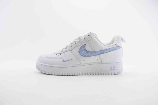 Nike Air Force 1‘07 Low 空军一号低帮休闲运动板鞋 双勾 勾印花 米白紫 FB8971-800