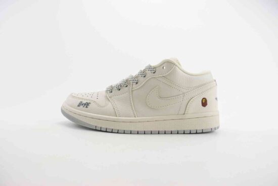 BAPE x Air Jordan AJ1 Low 低帮文化休闲板鞋 猿人头 WG8850 003