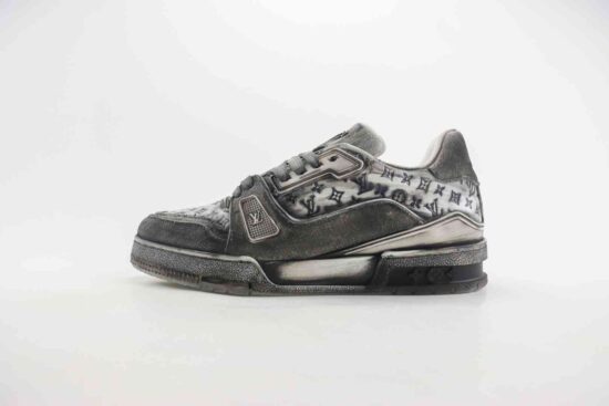 驴家 Louis Vuitton Trainer 运动鞋 LUT1V