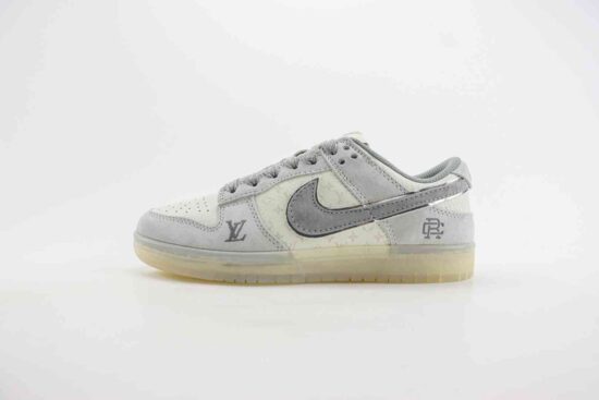 Nike SB Dunk Low CR8033-502