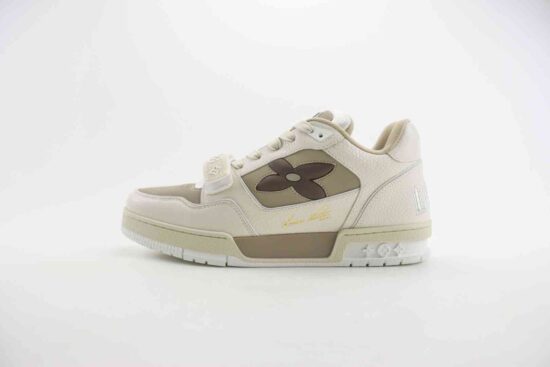 Louis Vuitton LV Trainer 低帮休闲板鞋 编码：LUT1V