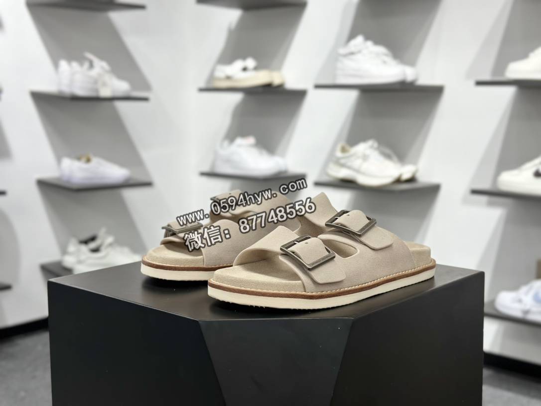 Brunello Cucinelli BC 绒面革露趾防滑双杠可调节拖鞋 货号:kg8863