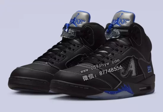 哪里可以购买 Awake NY x Air Jordan 5 "黑/赛车蓝" 运动鞋