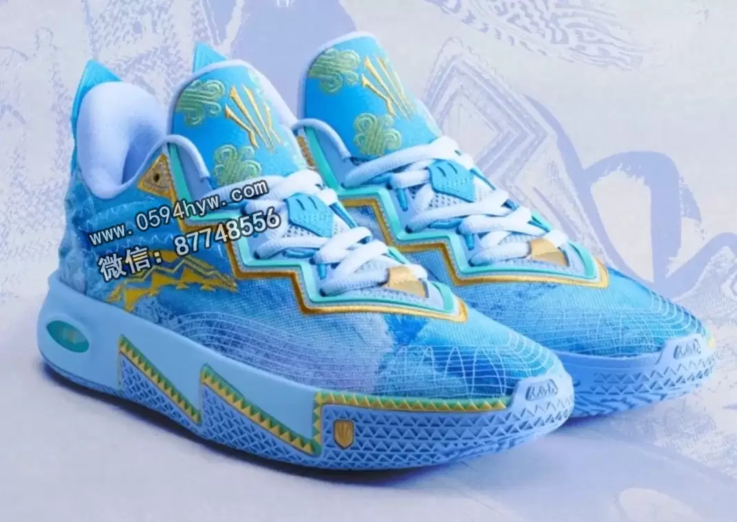 安踏凯2 “Klay” 致敬欧文和汤普森的情谊