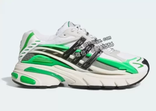 2025年10月发售：Pharrell x adidas Adistar Jellyfish 系列款式“Real Green”