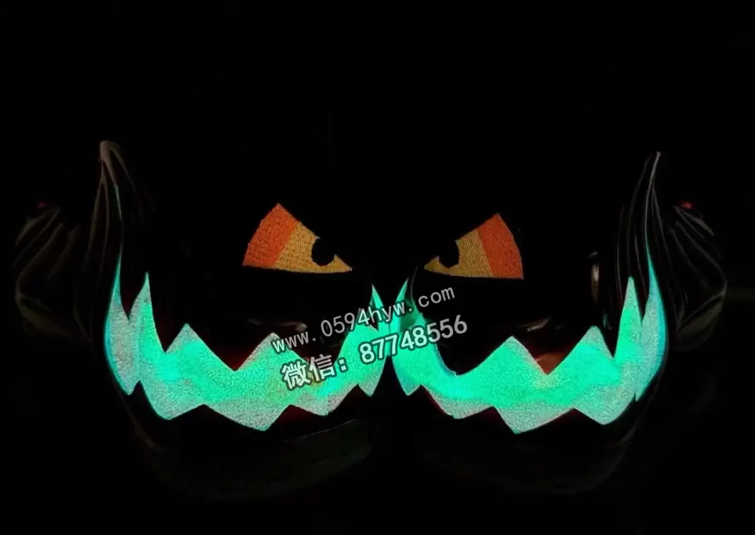 2016年曝光的耐克气垫泡沫一代“万圣节”样品